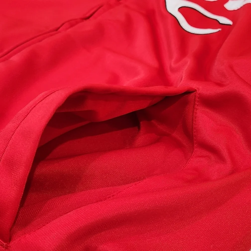Cincinnati Reds Logo Jacket Size XL Made By Genuine Merchandise